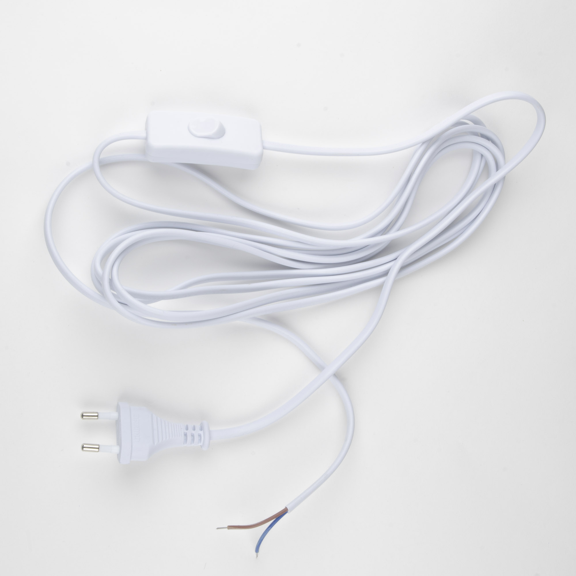 UCX-C12-01A-350 WHITE Сетевой шнур с вилкой и выключателем. 1А. 250Вт. 3.5м. Белый. 